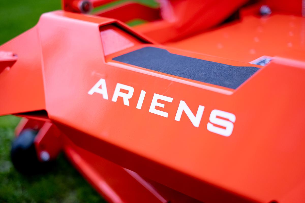 Nem véletlenül profi választás: az Ariens Zero-Turn története 90 év tapasztalatával