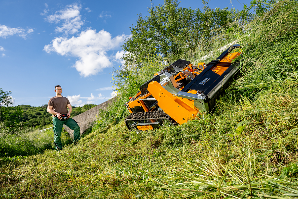 AS-Motor márkabemutató, gépbemutató