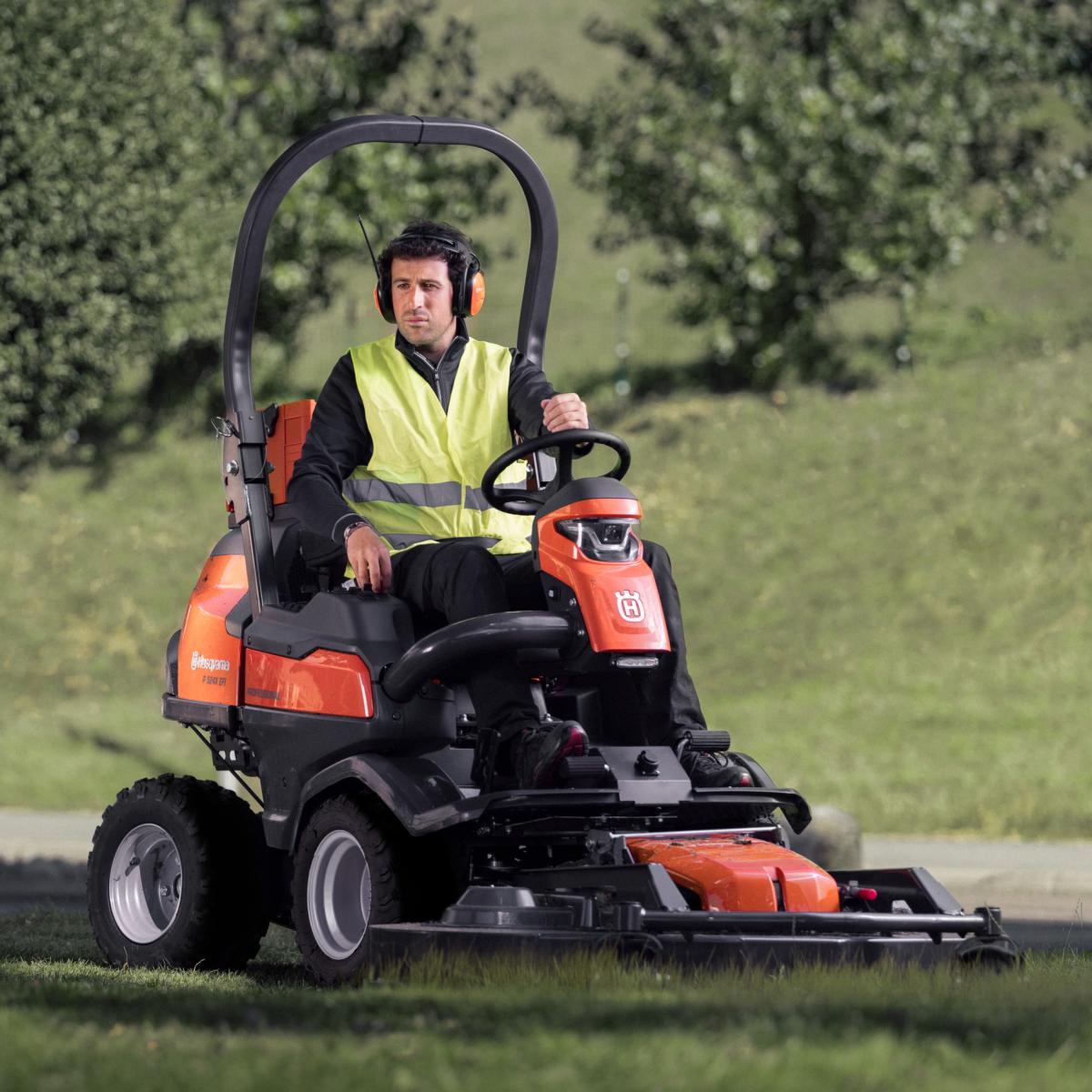 Fűnyíró traktor és rider akció 2026 - Többet kapsz egy gépnél: végig melletted állunk