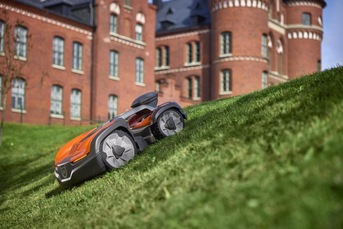 Husqvarna Automower - Robotfűnyíró Újdonságok 2025
