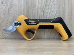 Predator PV220 akkumulátoros metszőolló 2.Kép