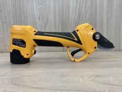 Predator PV360 akkumulátoros metszőolló  szett 3.Kép