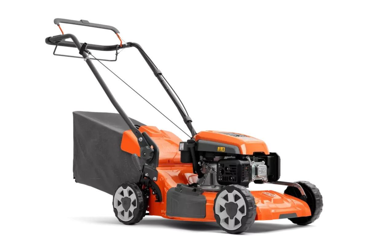 LC 151S fűnyíró