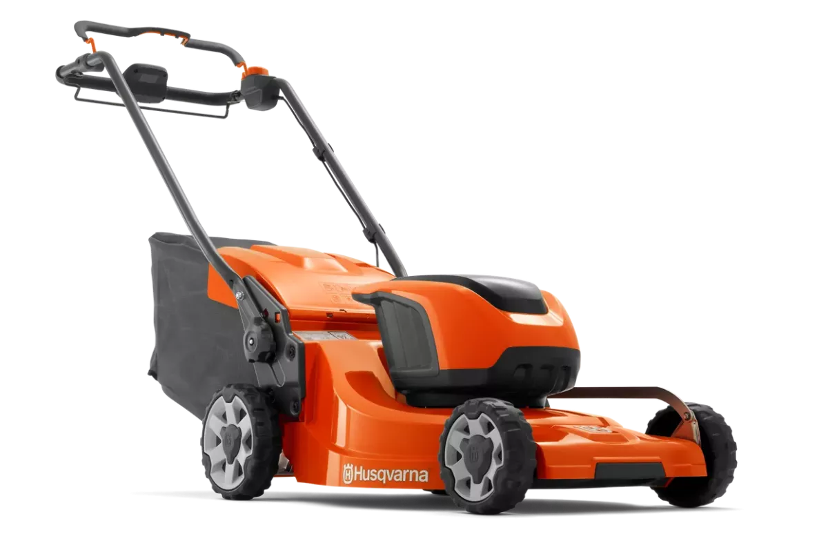 LC 347iVX akkumulátoros önjáró fűnyíró  (csak gép)