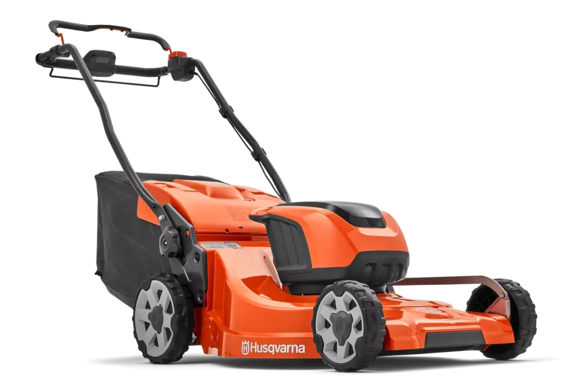 LC 353iVX akkumulátoros fűnyíró  (csak gép)