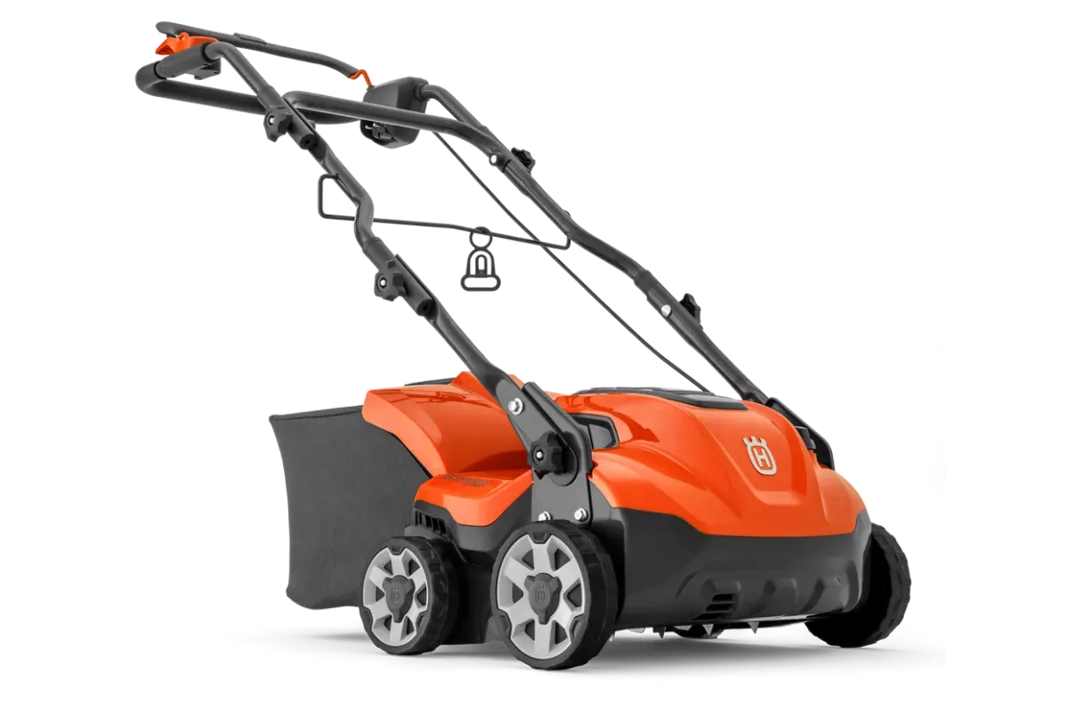 S 138C elektromos gyepszellőztető