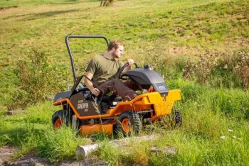AS 920 Sherpa 2WD felülős gazvágó 3.Kép