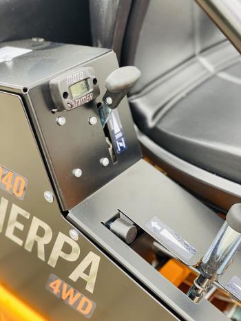 AS 940 Sherpa 4WD felülős gazvágó 6.Kép