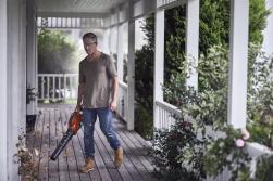 120iB akkumulátoros lombfúvó  (akkumulátorral és töltővel) 3.Kép