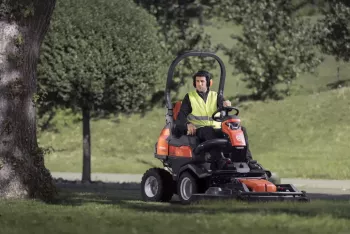 P 524X rider  (vágóasztal nélkül) 5.Kép