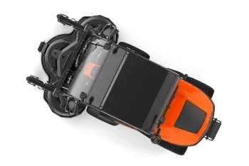 P 525DX rider kabinnal  (vágóasztal nélkül) 3.Kép