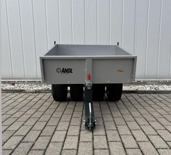 Quattro utánfutó 4.Kép