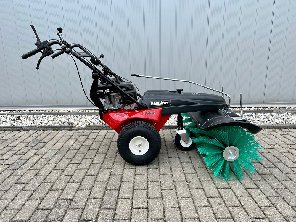 TK 48 PROFESSIONAL seprőgép  (B&S motor)