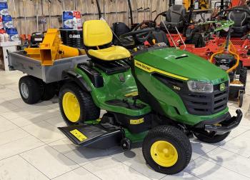 X167 oldalkidobós fűnyíró traktor 16.Kép