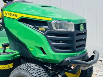 X167 oldalkidobós fűnyíró traktor 6.Kép