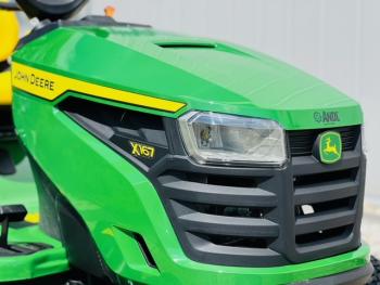 X167 oldalkidobós fűnyíró traktor 7.Kép