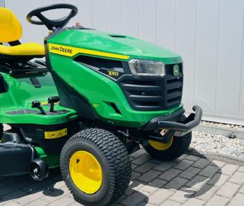 X167 oldalkidobós fűnyíró traktor 5.Kép