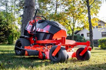 ARROW E 48 vezetőállásos ZeroTurn  fűnyíró 11.Kép