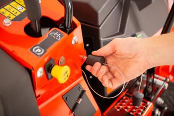 ARROW E 52R vezetőállásos ZeroTurn  fűnyíró 11.Kép