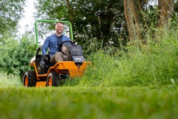 AS 920 E-Sherpa 2WD felülős gazvágó  (4 db akkumulátoral, Typ2 töltő nélkül) 4.Kép