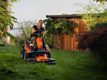 R 200iX AWD akkumulátoros rider 4.Kép