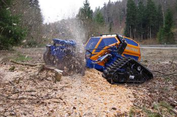 Deltrak 2.5 távvezérelt rézsűnyíró 8.Kép