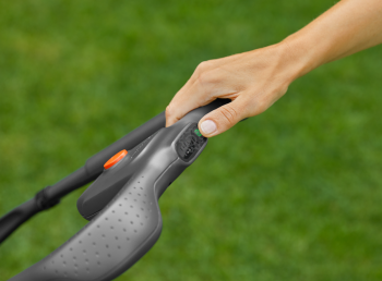 PowerMax 32/18V P4A akkumulátoros fűnyíró  (csak gép) 4.Kép