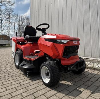 102-H fűnyíró traktor 4.Kép