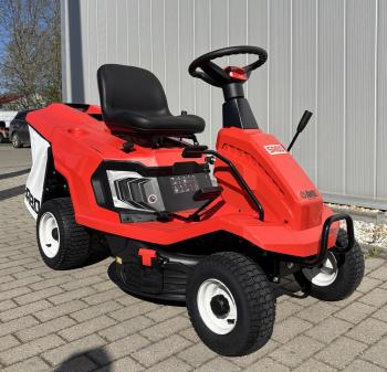 66-H fűnyíró traktor 2.Kép